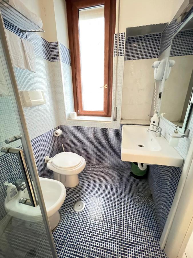 B&B Salerno In Bagian luar foto