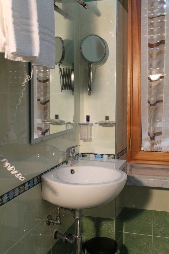 B&B Salerno In Bagian luar foto